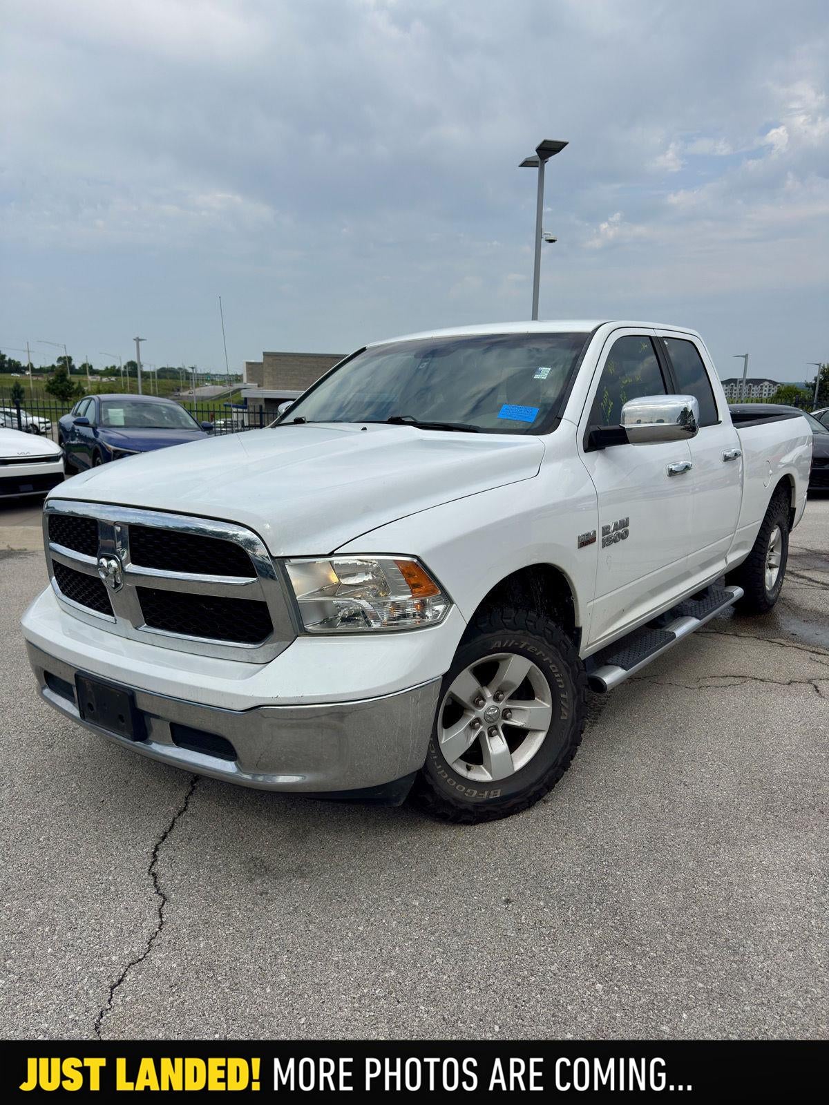 2016 RAM 1500 SLT