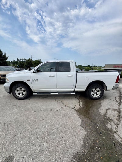 2016 RAM 1500 SLT