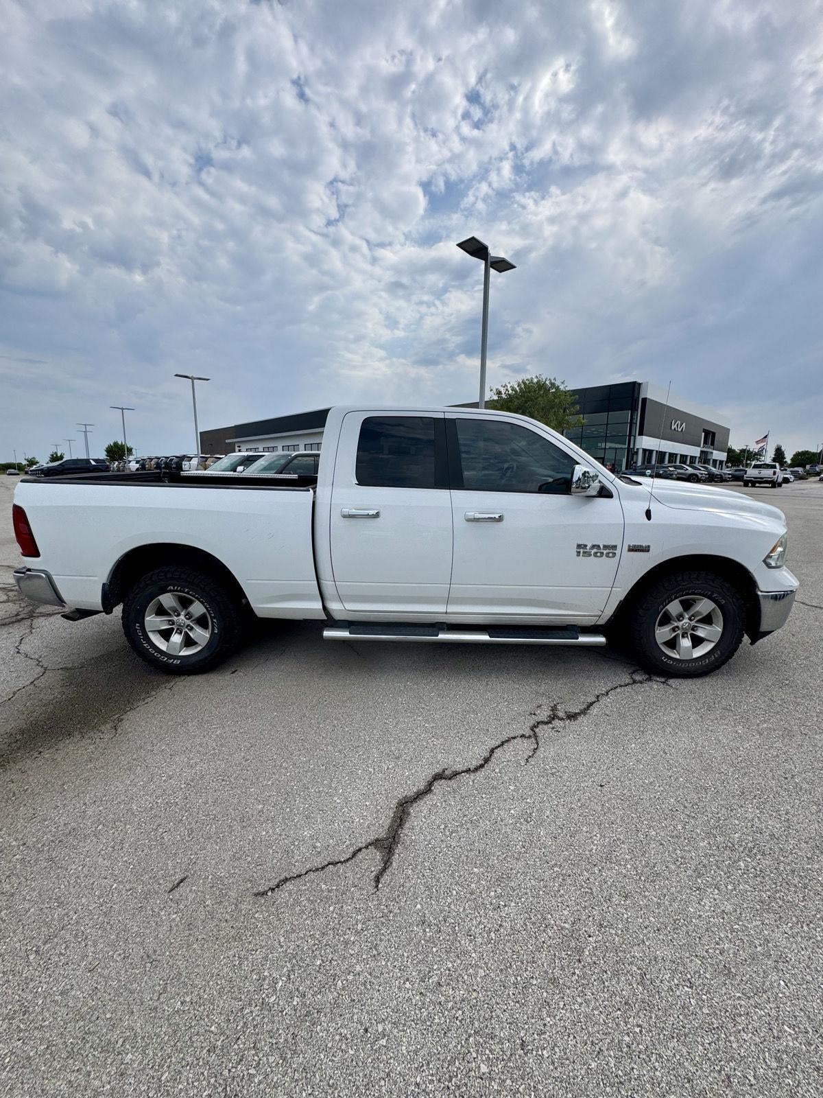 2016 RAM 1500 SLT