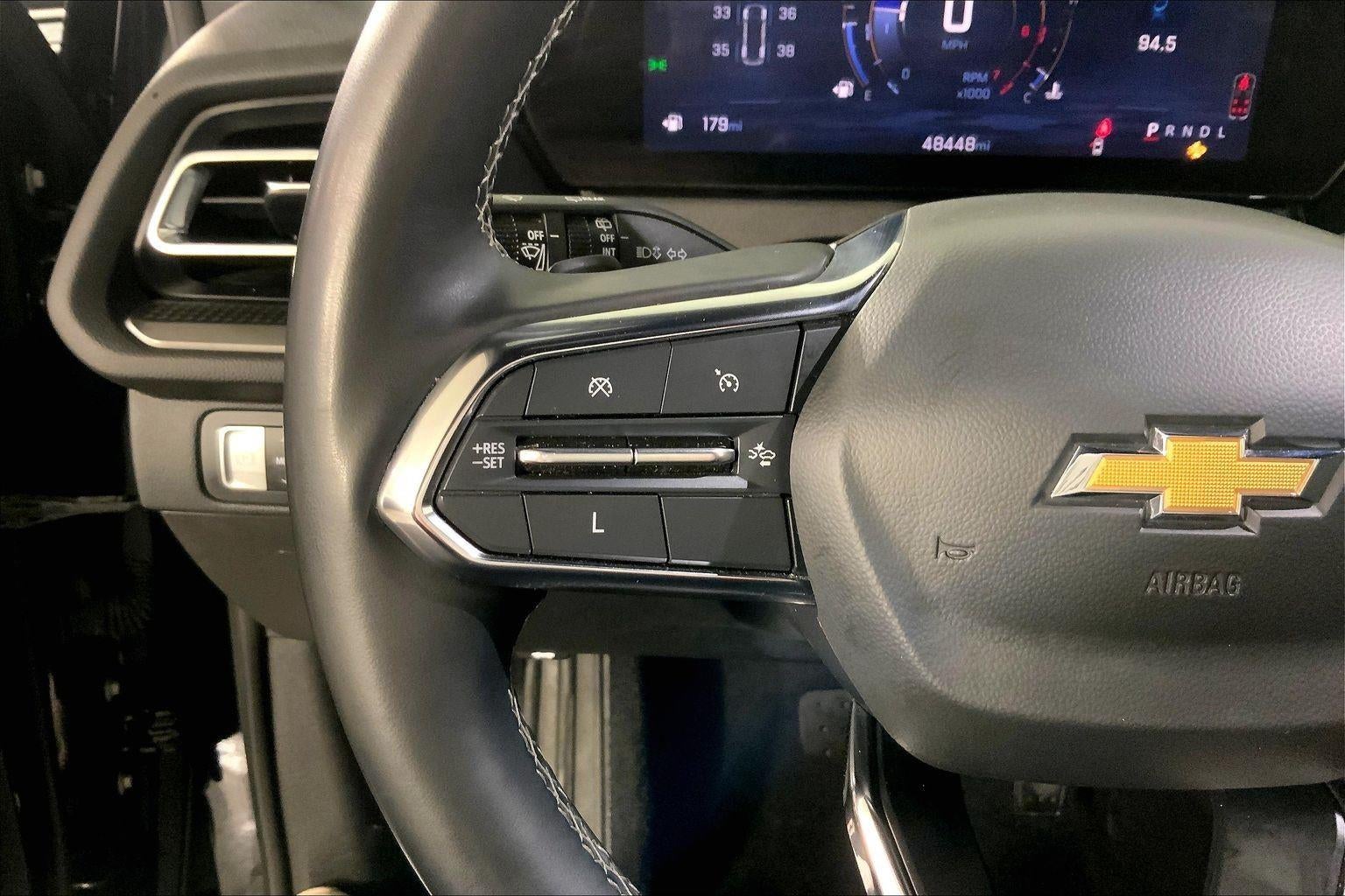 2024 Chevrolet Traverse FWD LT