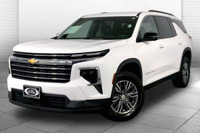 2024 Chevrolet Traverse AWD LT