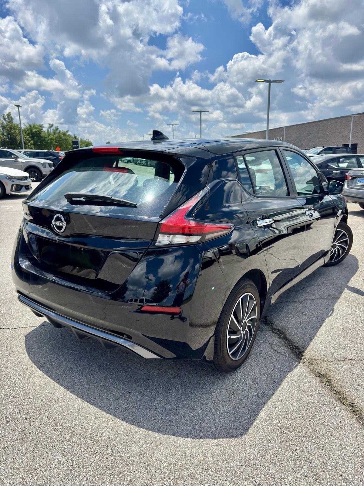 2023 Nissan LEAF S