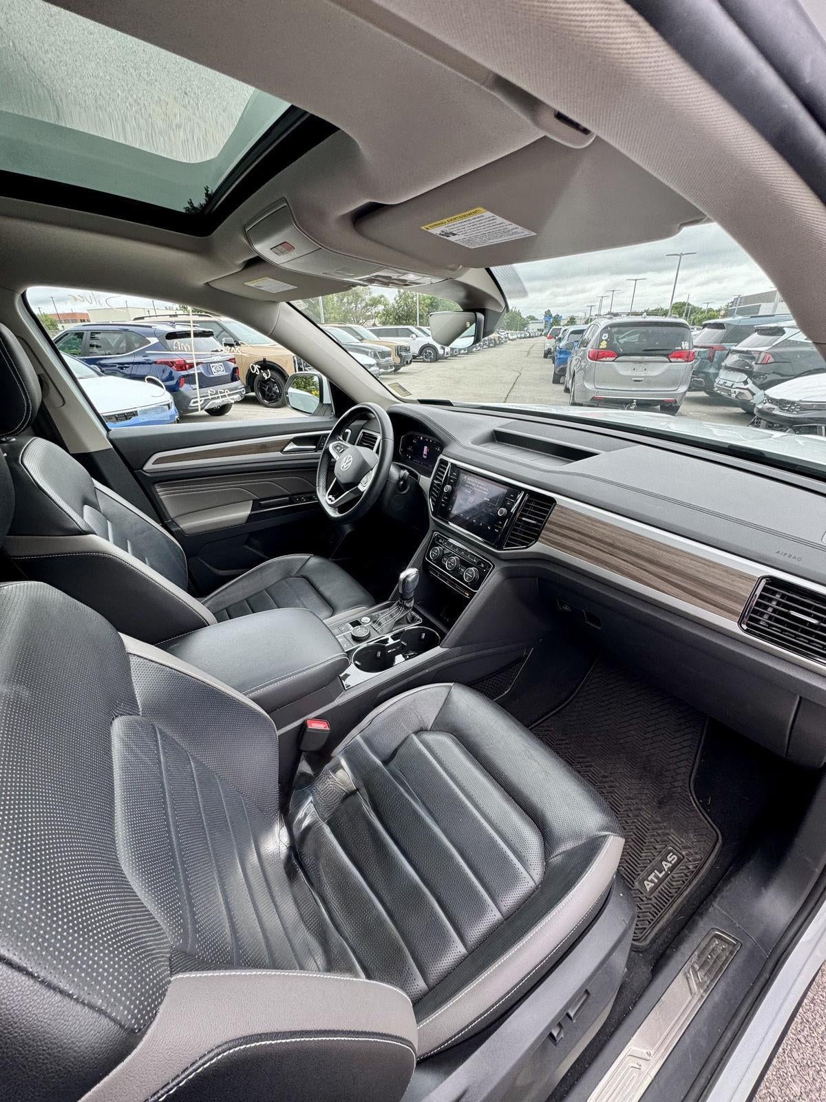 2021 Volkswagen Atlas 3.6L V6 SEL Premium