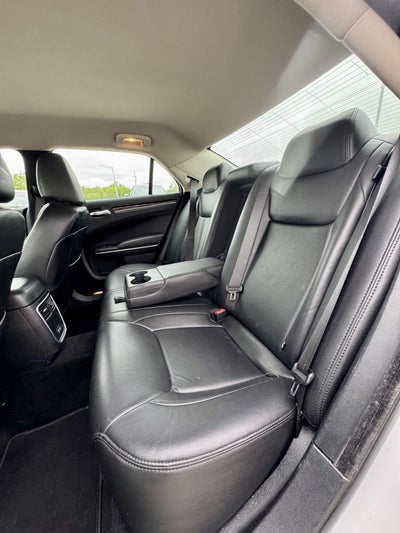2023 Chrysler 300 Touring