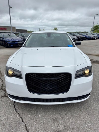 2023 Chrysler 300 Touring