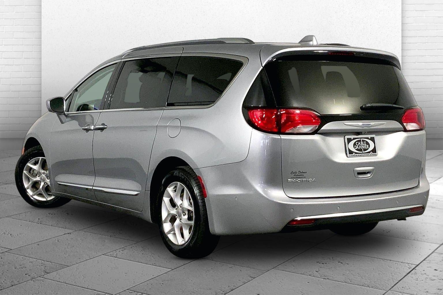 2018 Chrysler Pacifica Touring L Plus