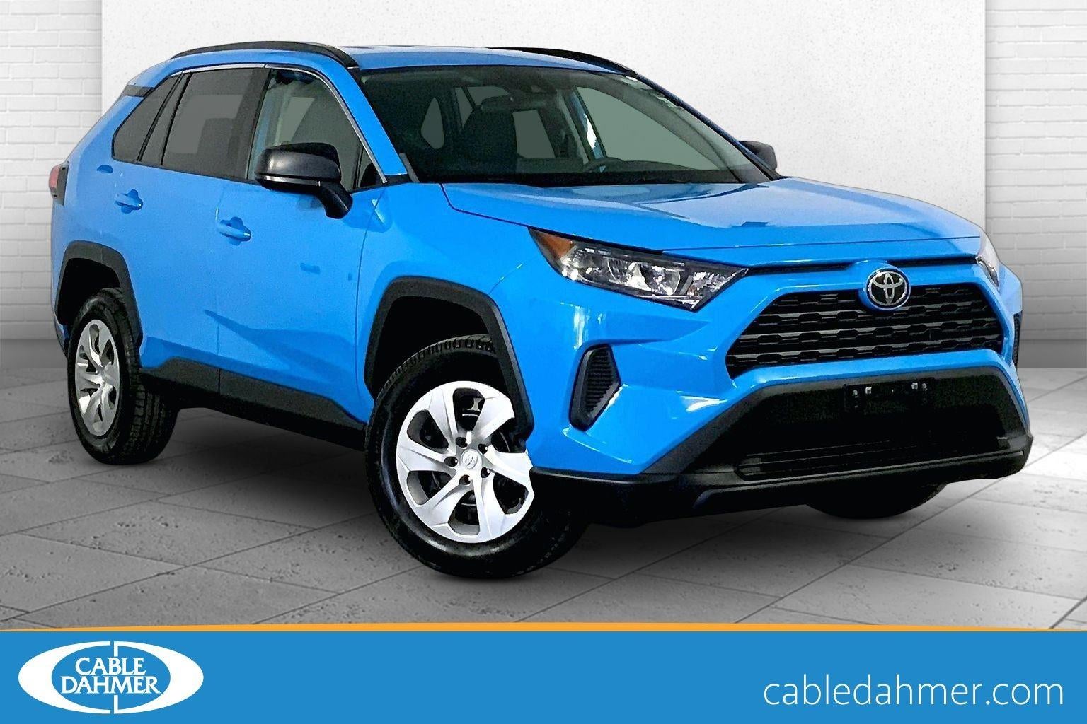 2020 Toyota RAV4 LE