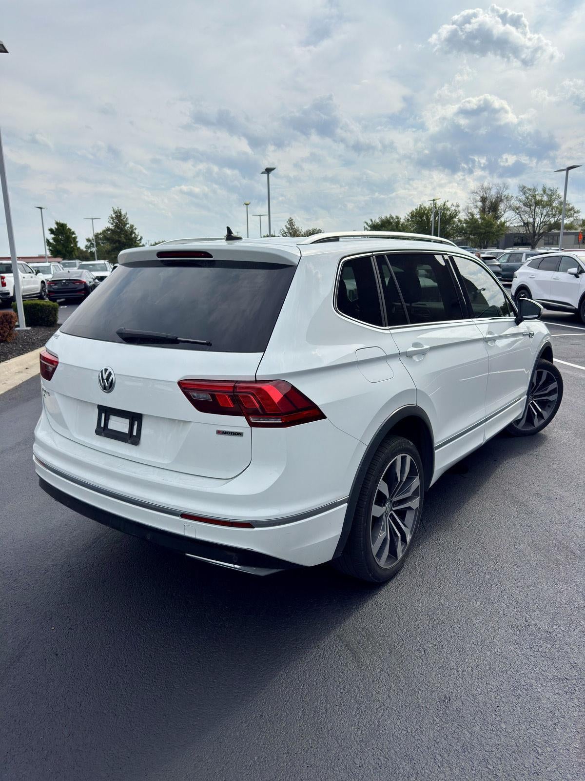 2020 Volkswagen Tiguan SEL Premium R-Line