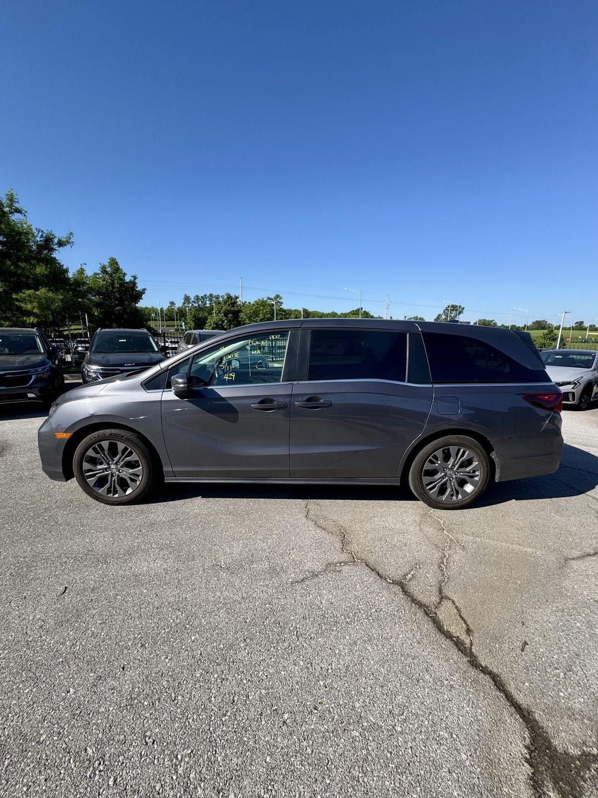 2025 Honda Odyssey Touring