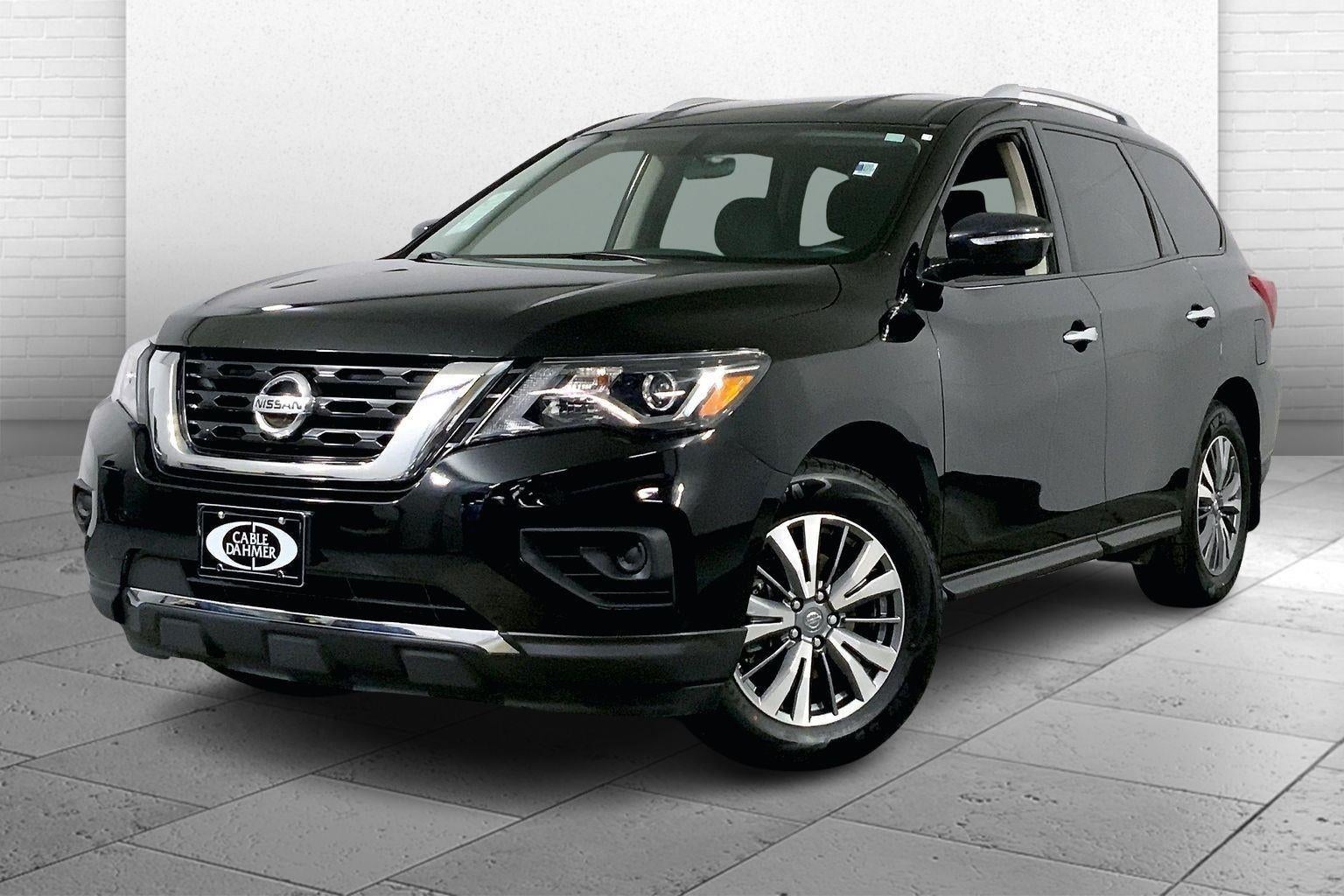 2020 Nissan Pathfinder S