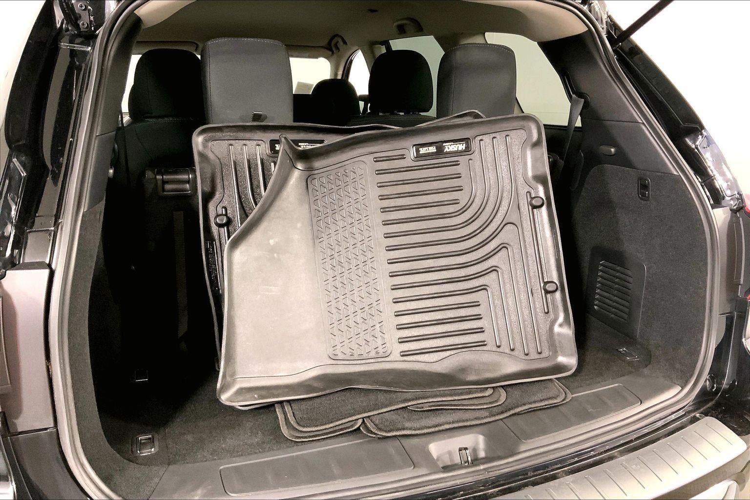 2020 Nissan Pathfinder S