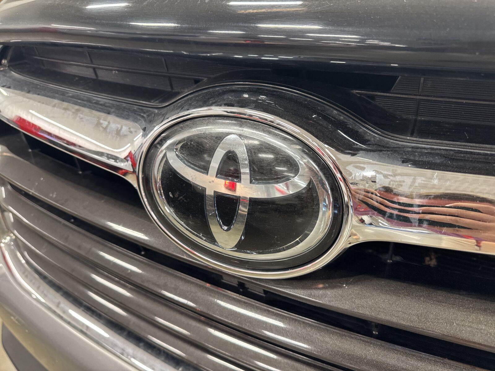 2015 Toyota Highlander Limited Platinum