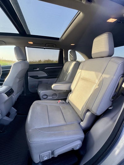 2015 Toyota Highlander Limited Platinum
