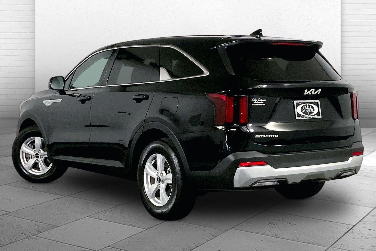 2024 Kia Sorento LX