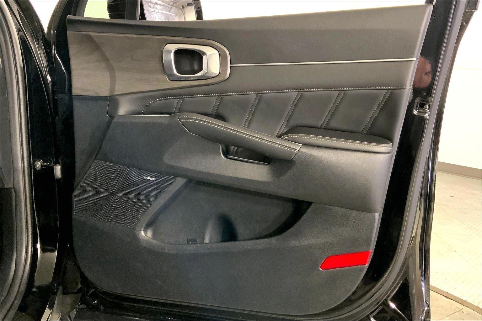 2024 Kia Sorento X-Pro SX-Prestige