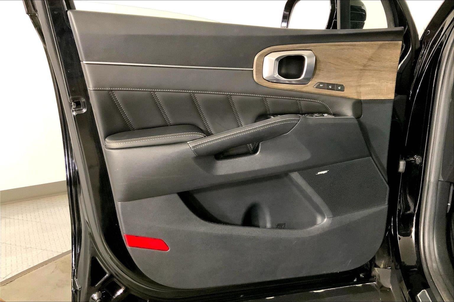 2023 Kia Sorento X-Line SX Prestige