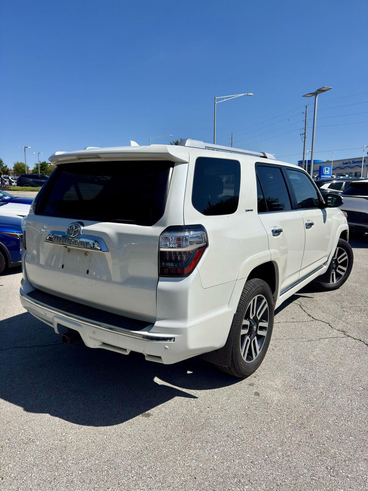 2018 TOYOTA TRUCK 4Runner LIMITED