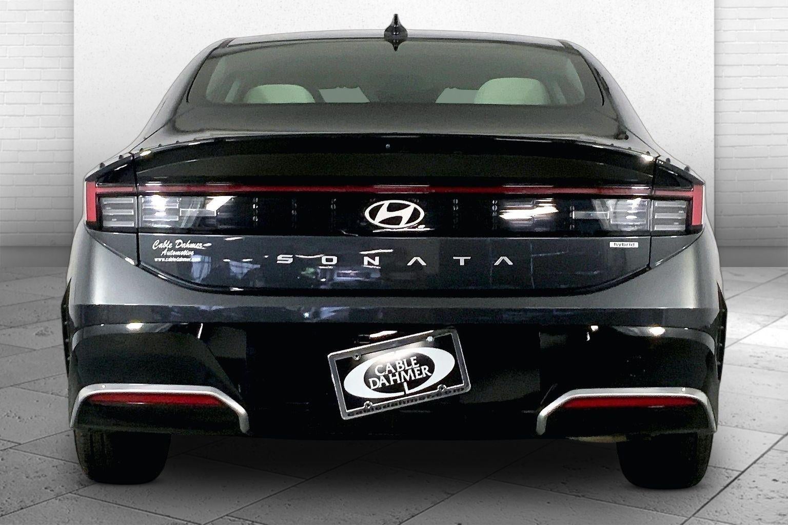 2025 Hyundai Sonata Hybrid SEL