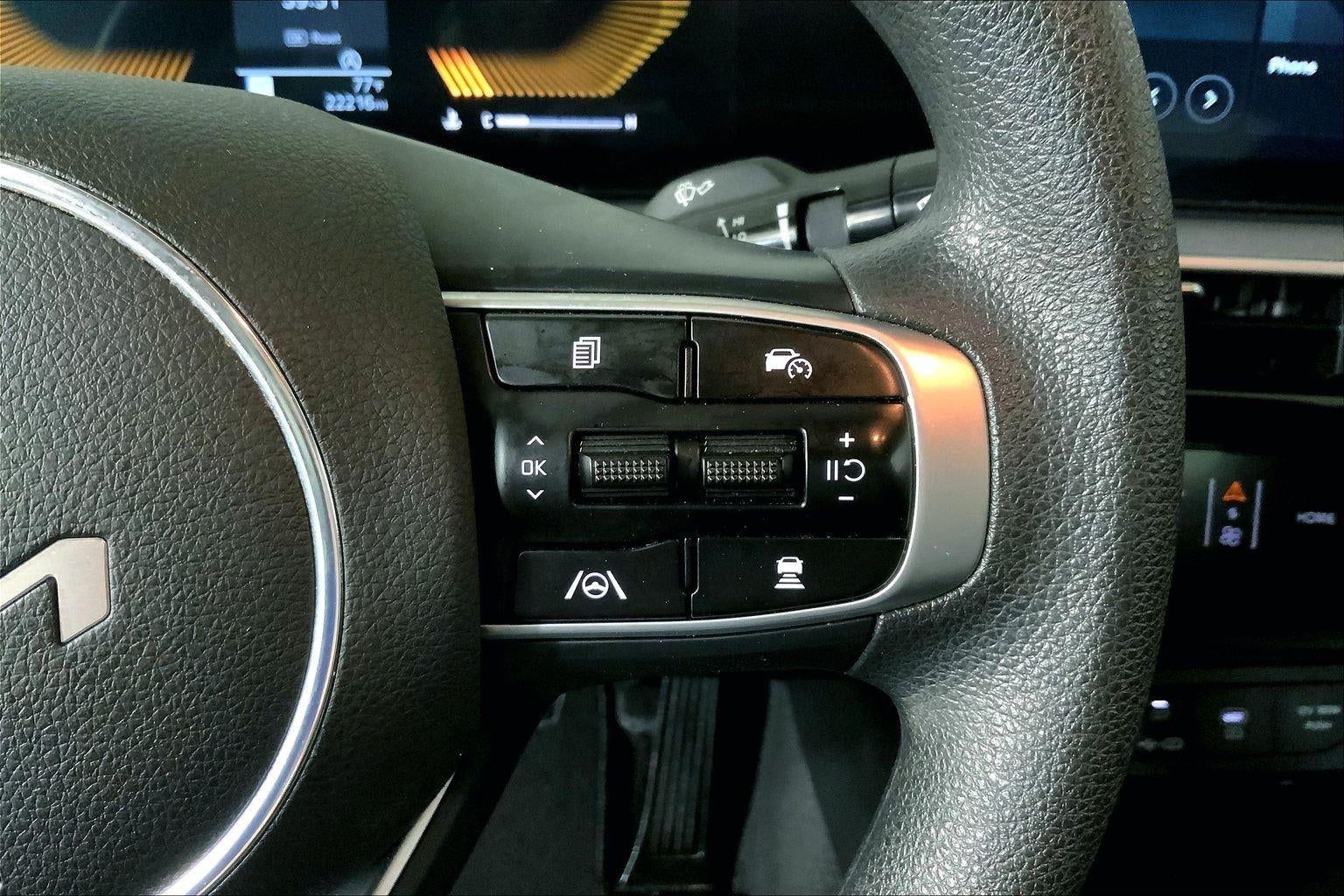 2025 Kia K5 LXS