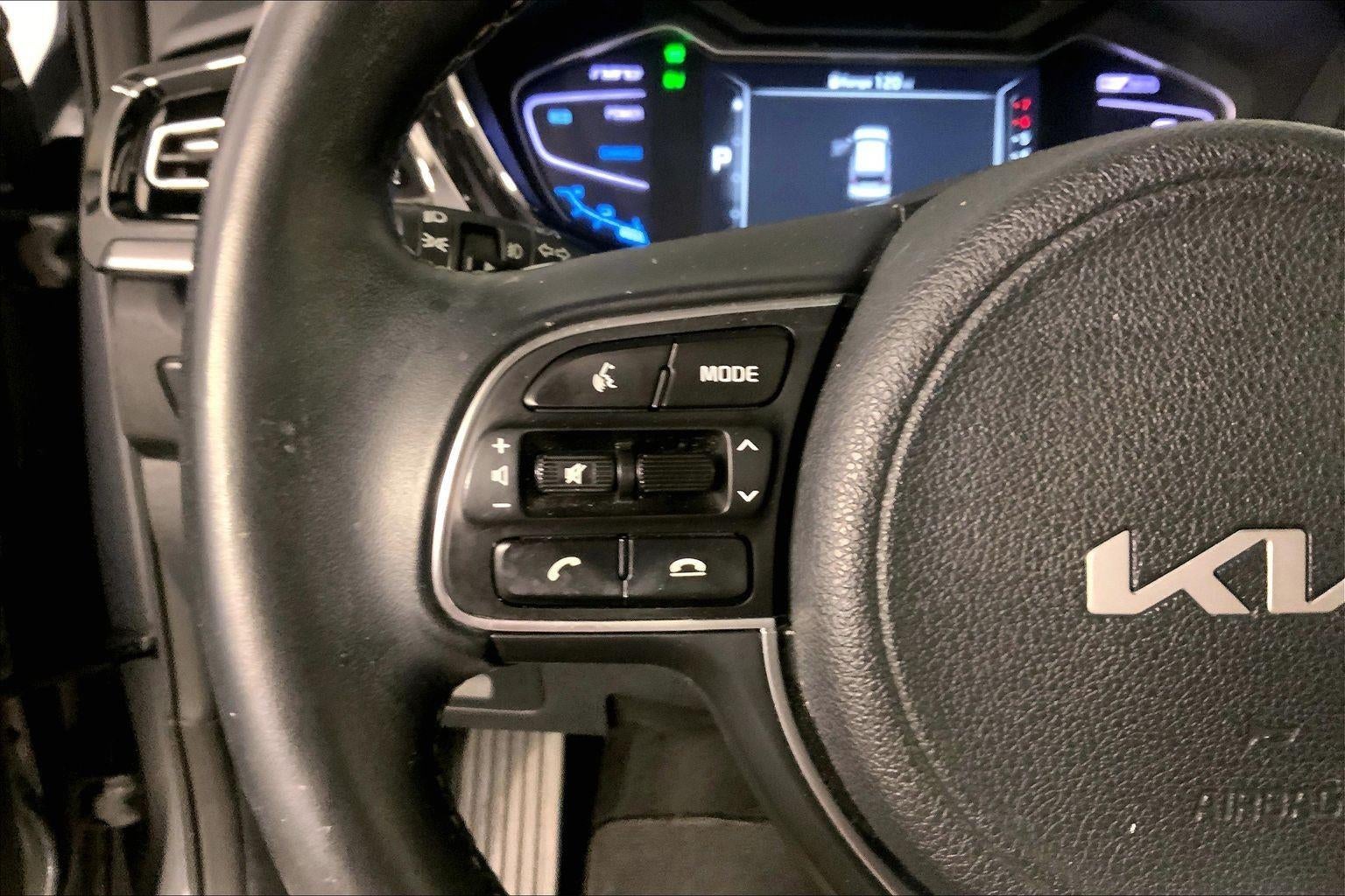 2022 Kia Niro Touring SE