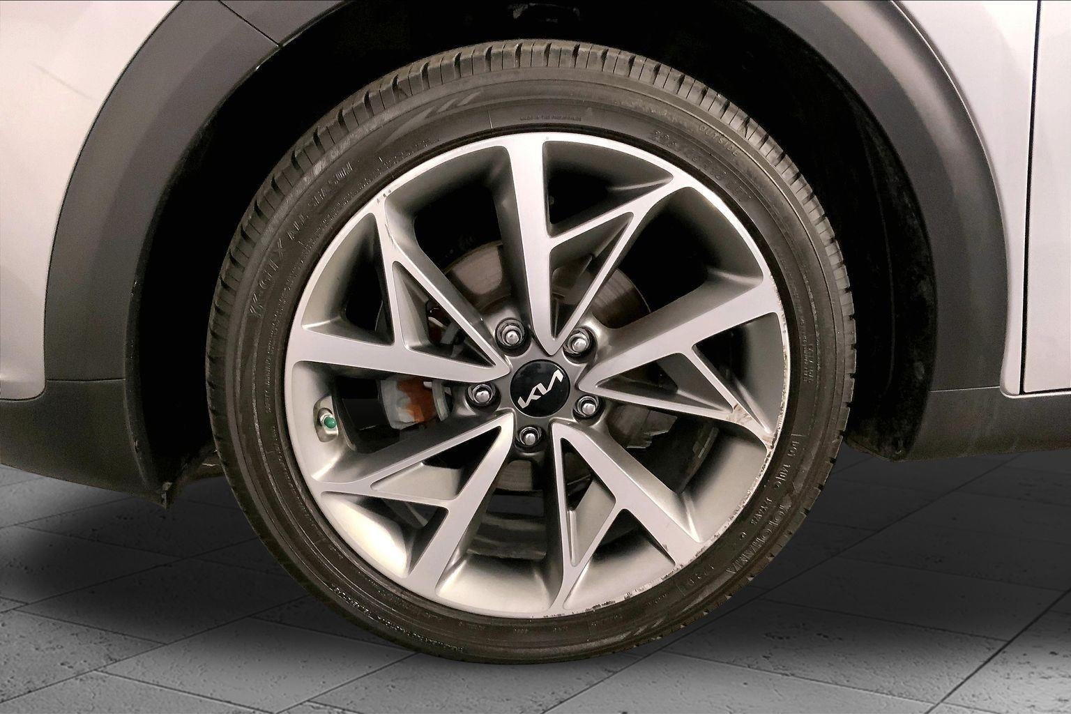2022 Kia Niro Touring SE