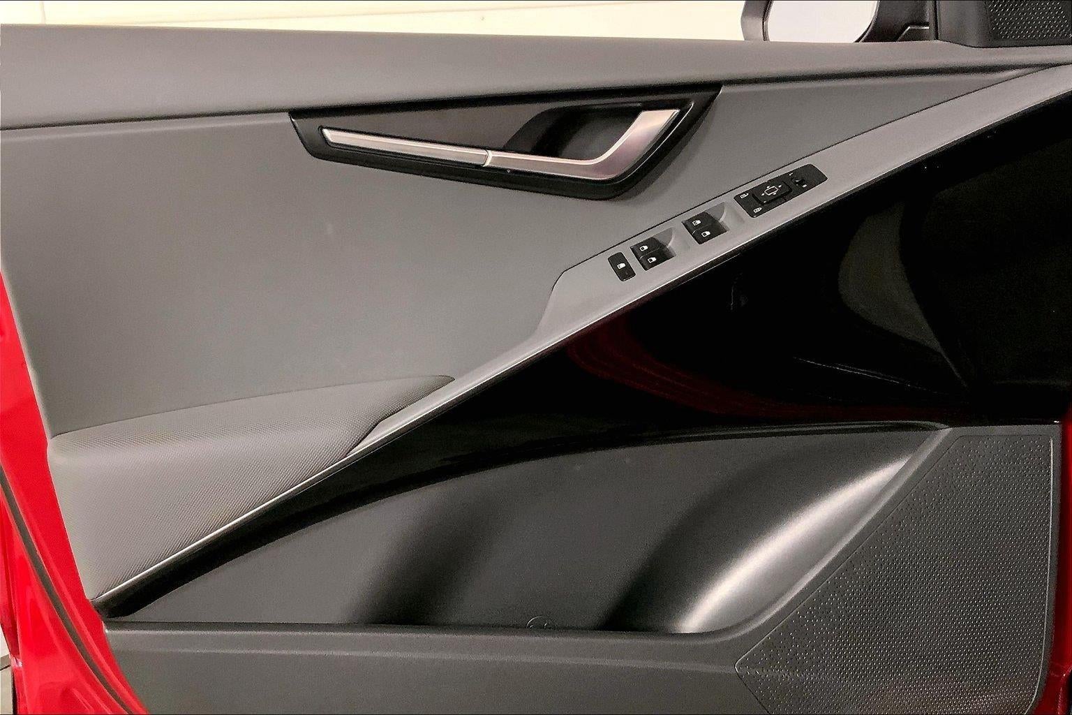 2024 Kia Niro EX