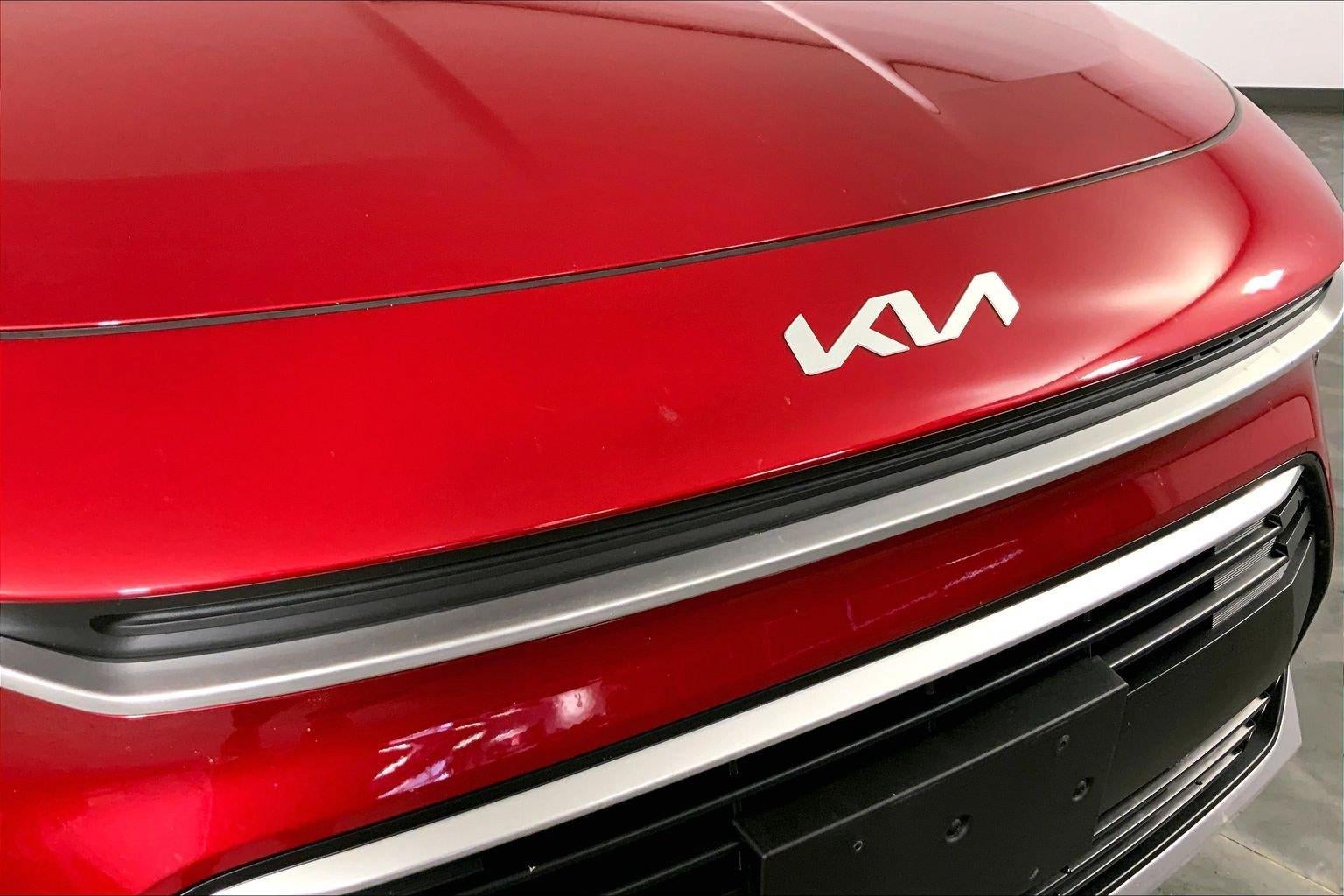 2024 Kia Niro EX