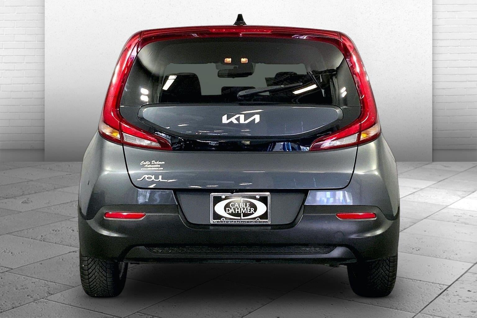 2022 Kia SOUL LX