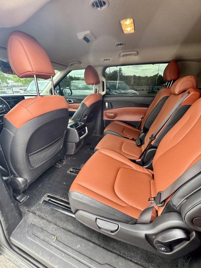 2025 Kia Carnival EX