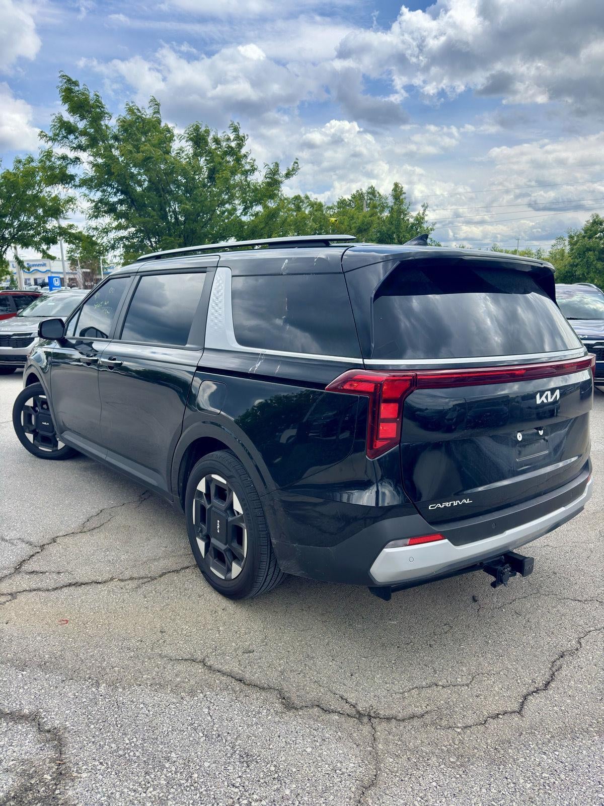 2025 Kia Carnival EX