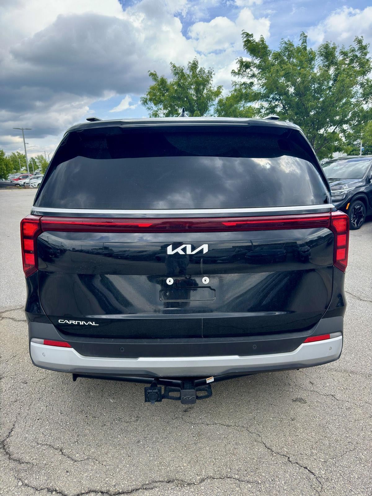 2025 Kia Carnival EX