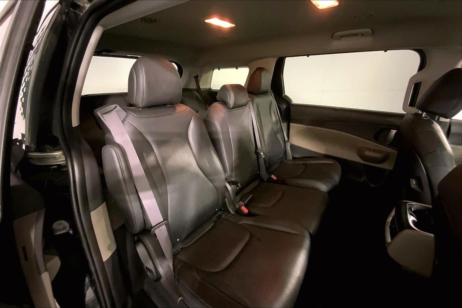 2025 Kia Carnival Hybrid EX