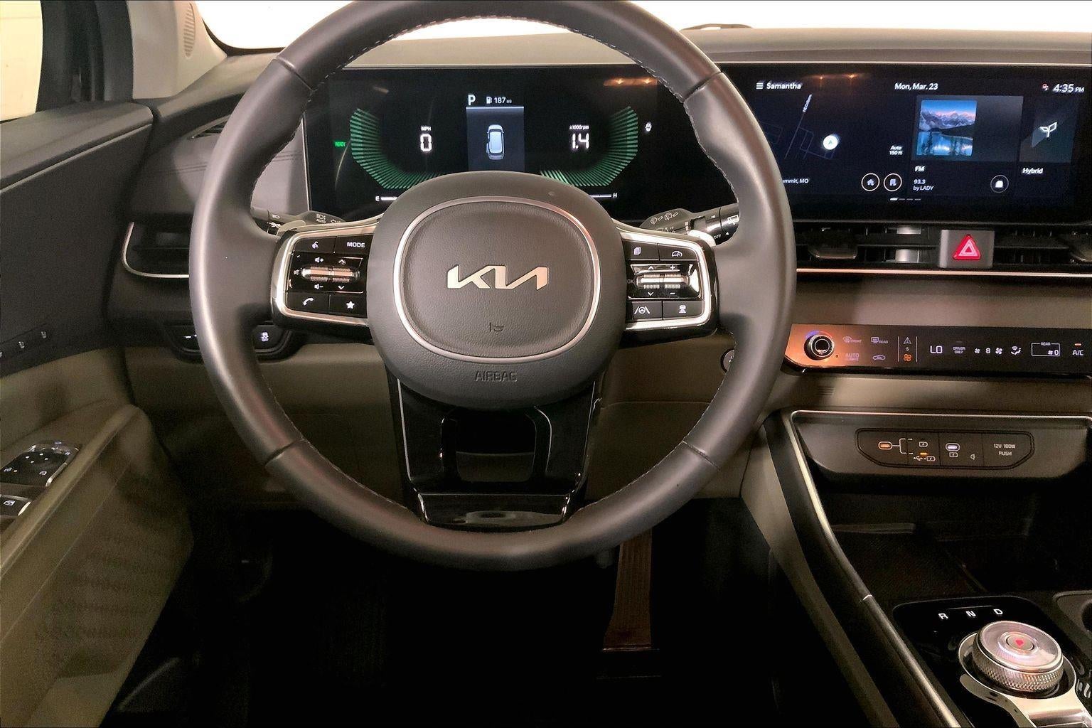 2025 Kia Carnival Hybrid EX