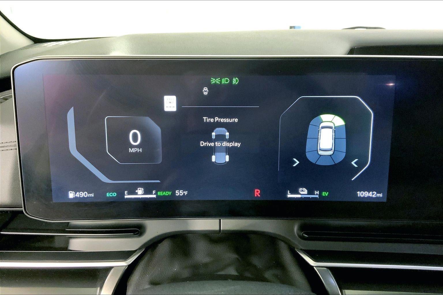 2025 Kia Carnival Hybrid SX