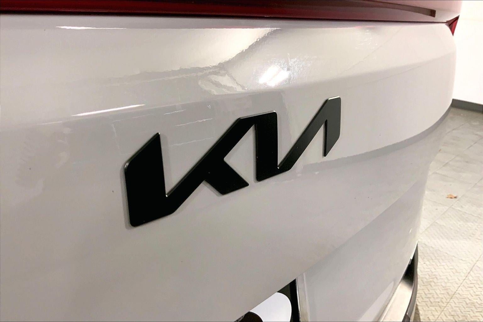 2025 Kia Carnival Hybrid SX