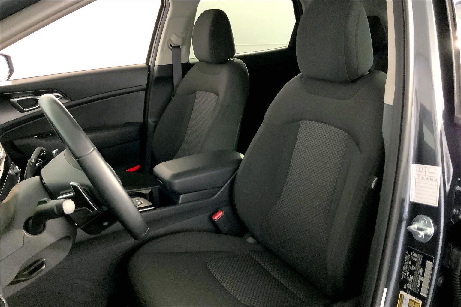 2026 Kia Sportage Hybrid S