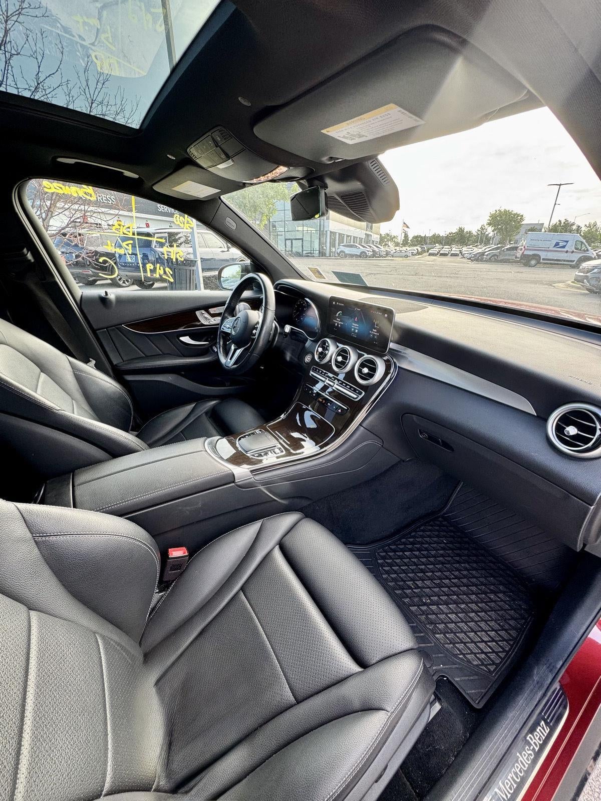 2021 Mercedes-Benz GLC GLC 300