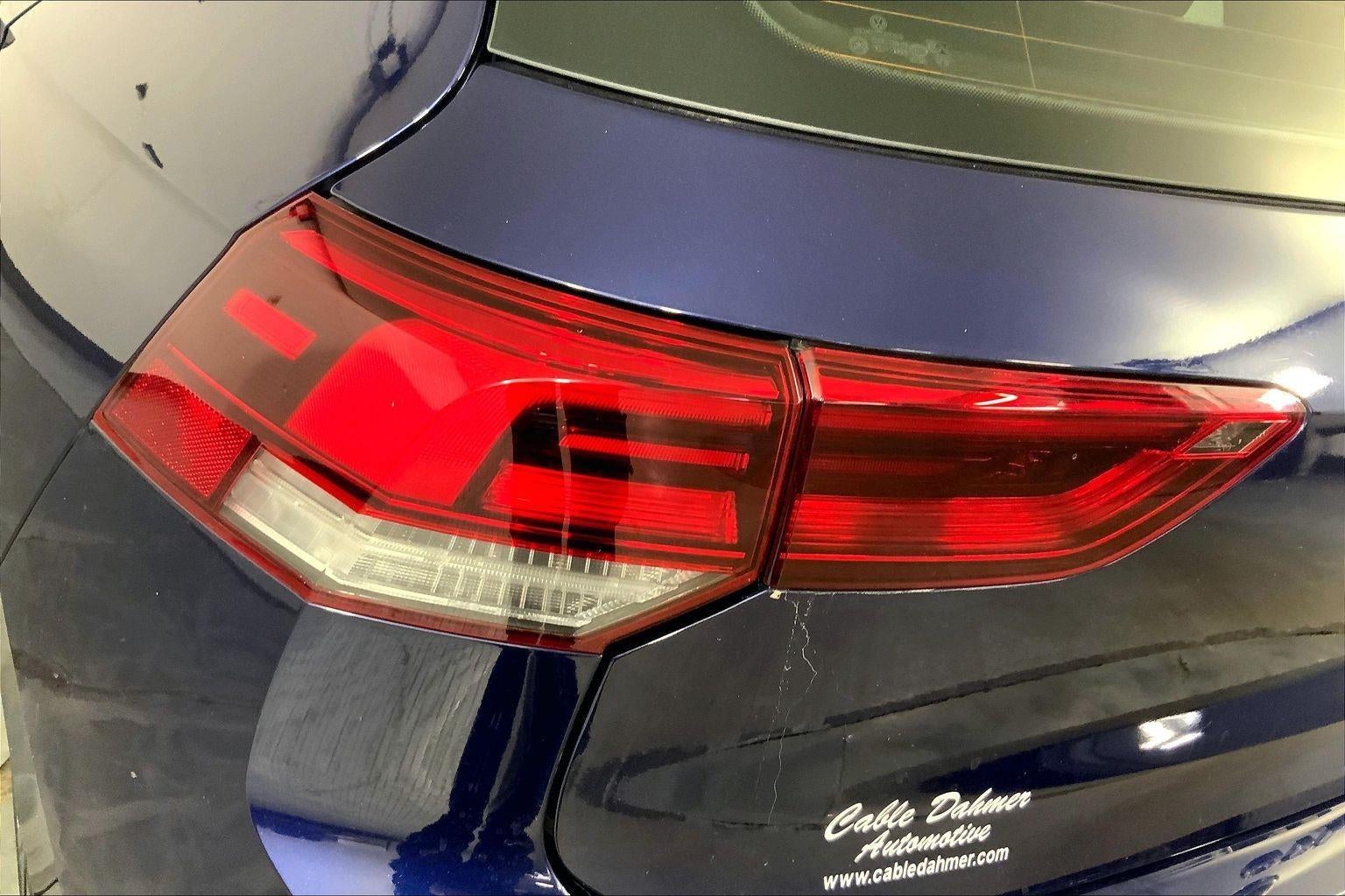 2022 Volkswagen Golf GTI SE