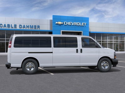 2025 Chevrolet Express Passenger 3500 1LS