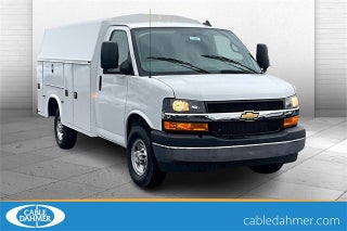 2025 Chevrolet Express Cutaway 3500 1WT