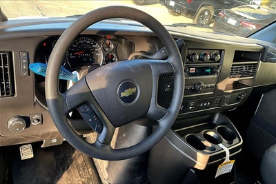 2025 Chevrolet Express Cargo 2500 WT