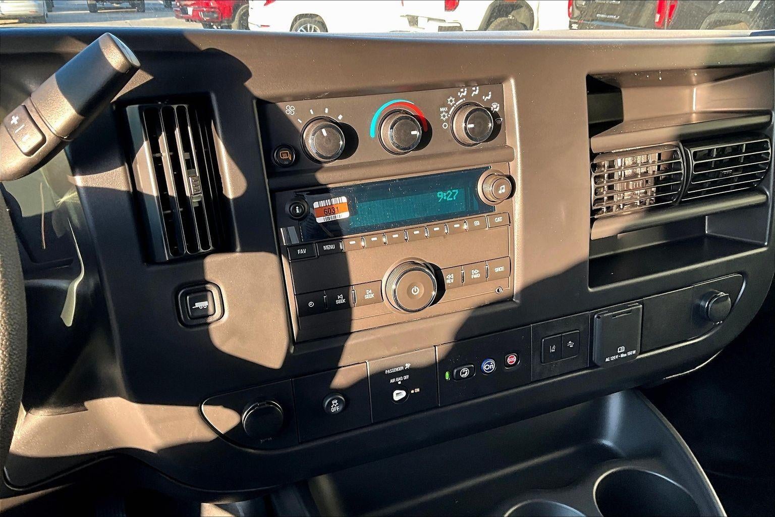 2025 Chevrolet Express Cargo 2500 WT