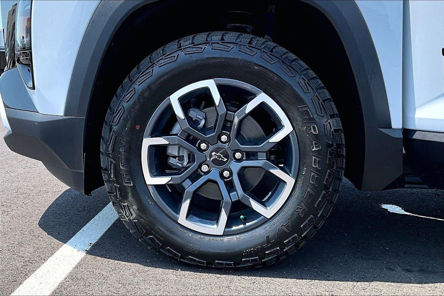 2027 Chevrolet Equinox ACTIV