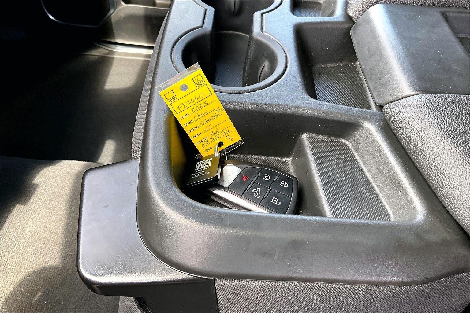 2023 Chevrolet Silverado 1500 LT (2FL)
