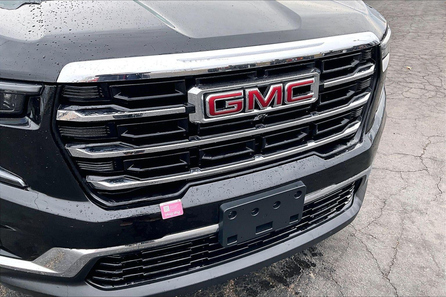 2024 GMC Acadia Elevation