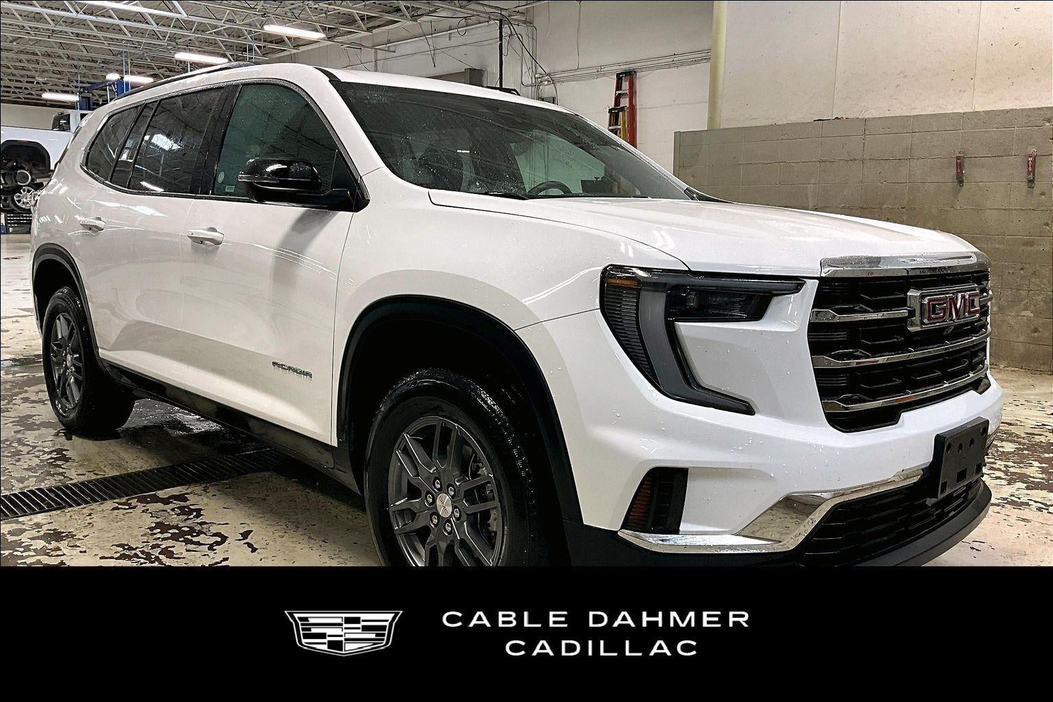 2025 GMC Acadia Elevation
