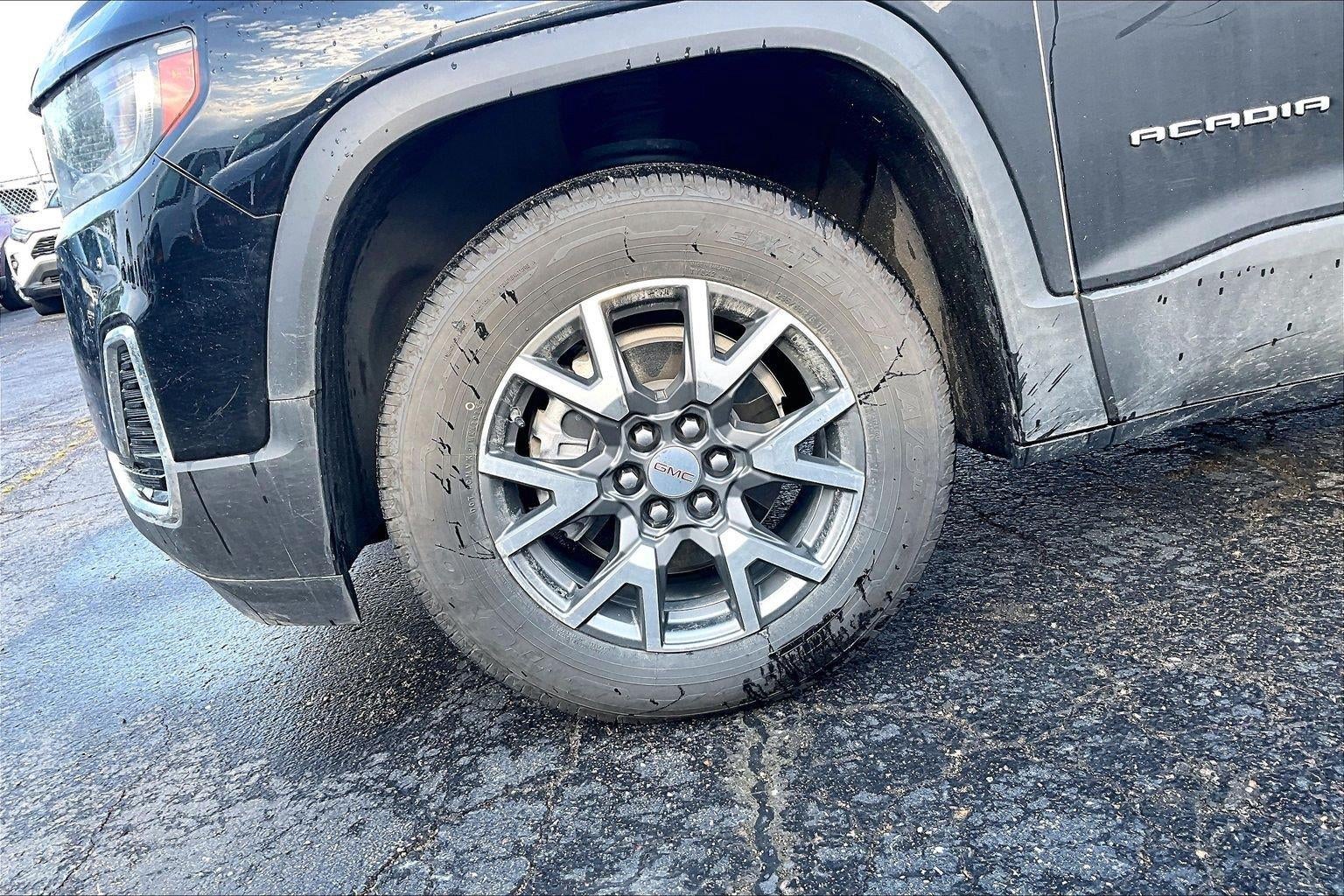 2022 GMC Acadia SLE
