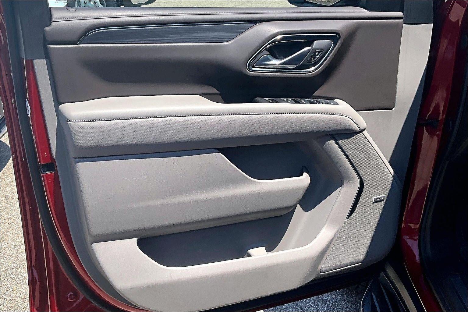 2024 GMC Yukon SLT