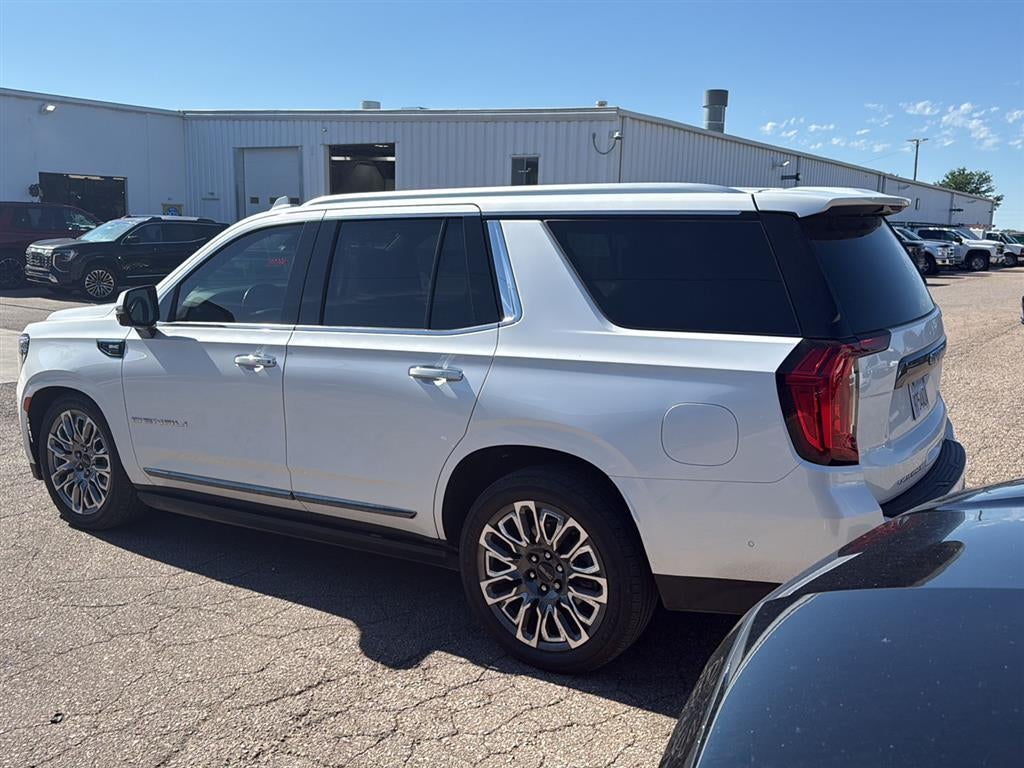 2023 GMC Yukon Denali Ultimate