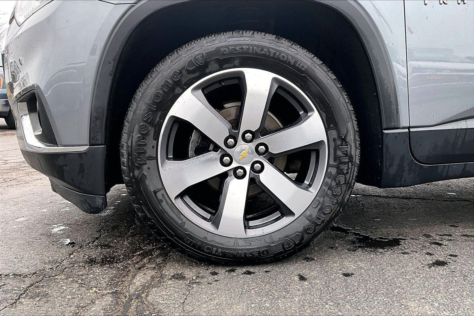 2020 Chevrolet Traverse LT Leather